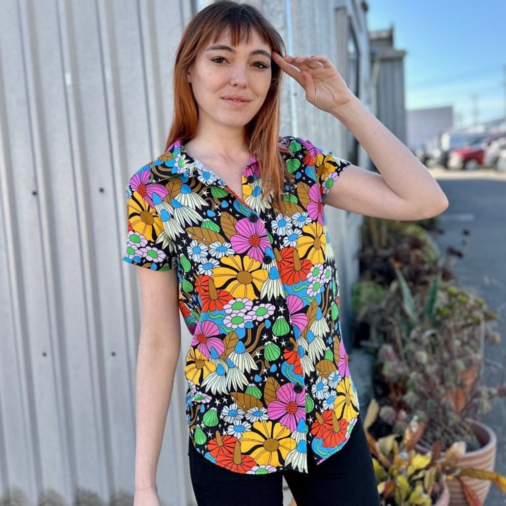 Nooworks Joyce shirt in cosmic floral sz 4x 4xl - Picture 3 of 8